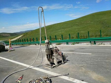 上栗公路地基基础注浆加固